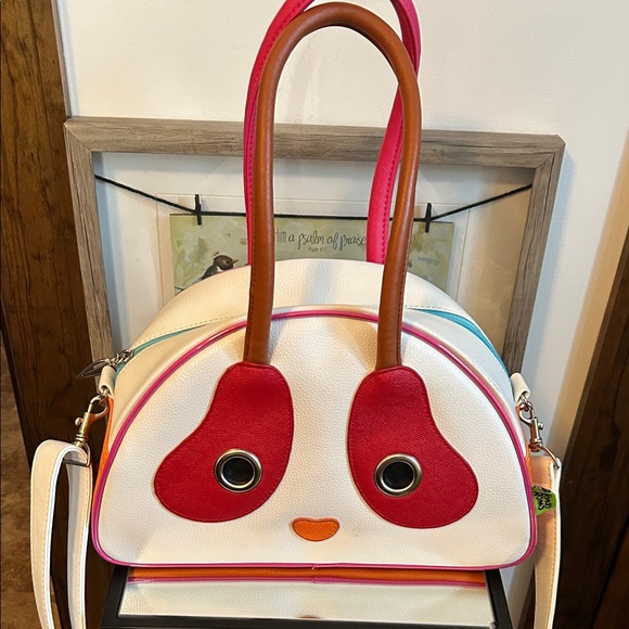 Panda Rama Chic White and Blue Crossbody Bag - Picture 7 of 15